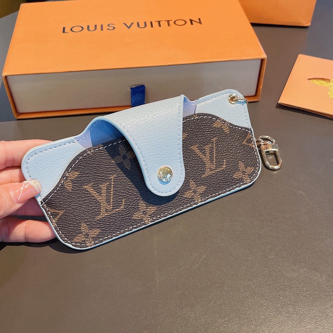 LV